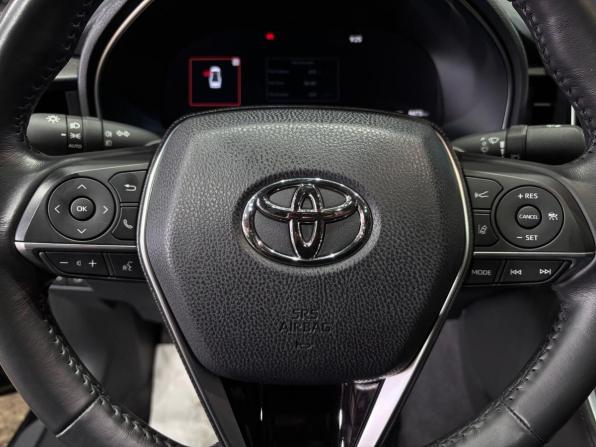 Toyota Avalon V с пробегом 2022 года, цена 3 650 000 рублей, 8472 км, седан, Автокод Объявления