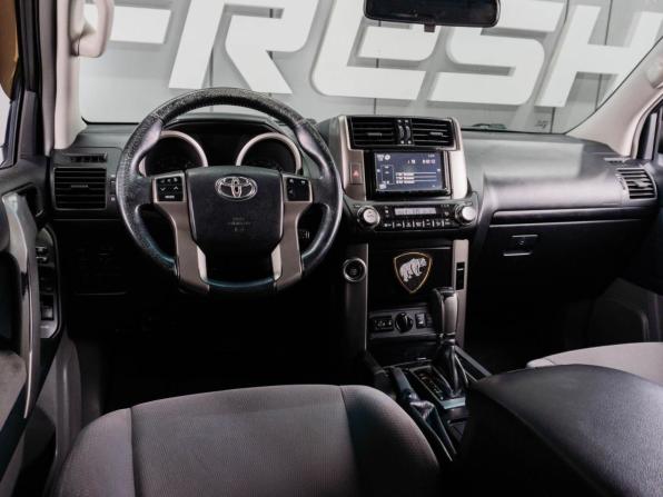 Toyota Land Cruiser Prado 150 Series с пробегом 2011 года, цена 2 700 000 рублей, 241972 км, внедорожник, Автокод Объявления