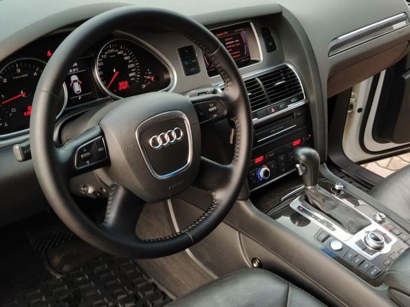 Audi Q7 I (4L) Рестайлинг с пробегом 2011 года, цена 2 355 000 рублей, 137500 км, внедорожник, Автокод Объявления