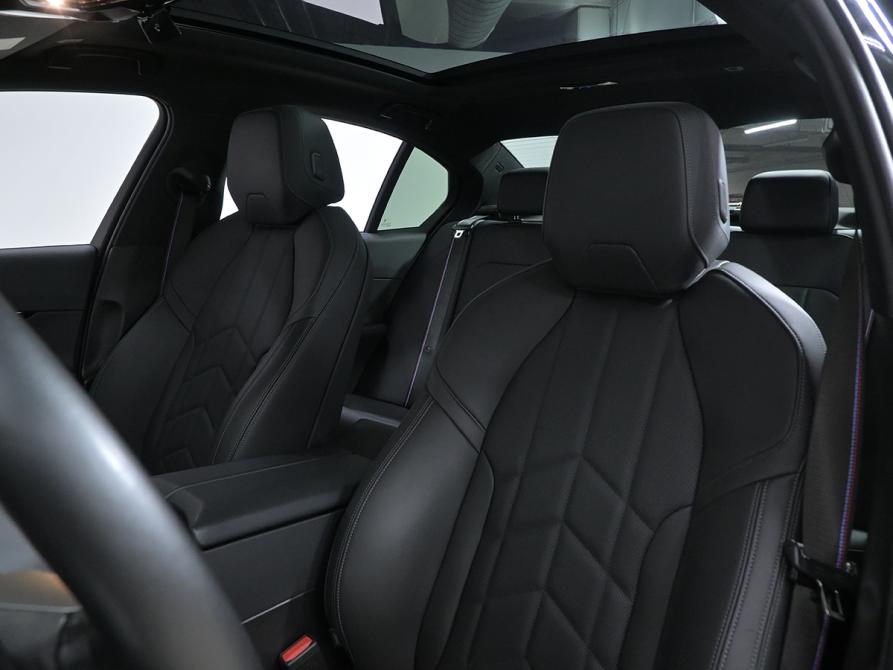 BMW 5 серии VIII (G60/G61/G68) Москва  - изображение 24