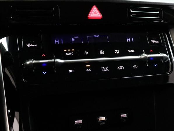 Kia Carnival IV с пробегом 2021 года, цена 3 049 000 рублей, 86000 км, минивэн, Автокод Объявления