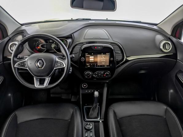 Renault Kaptur I Рестайлинг с пробегом 2021 года, цена 1 795 000 рублей, 43482 км, внедорожник, Автокод Объявления