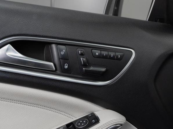 Mercedes-Benz GLA I (X156) с пробегом 2014 года, цена 2 199 000 рублей, 80165 км, внедорожник, Автокод Объявления