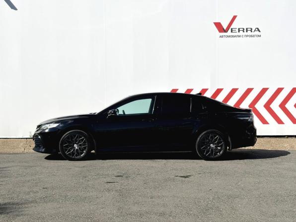 Toyota Camry VIII (XV70) Рестайлинг с пробегом 2021 года, цена 3 520 000 рублей, 80804 км, седан, Автокод Объявления