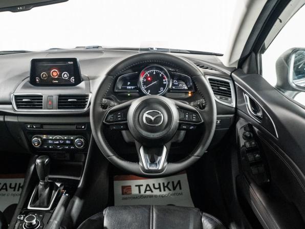 Mazda Axela III Рестайлинг с пробегом 2016 года, цена 1 230 500 рублей, 109870 км, хэтчбек, Автокод Объявления