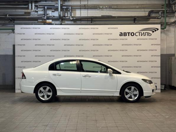 Honda Civic VIII Рестайлинг с пробегом 2010 года, цена 749 000 рублей, 248000 км, седан, Автокод Объявления