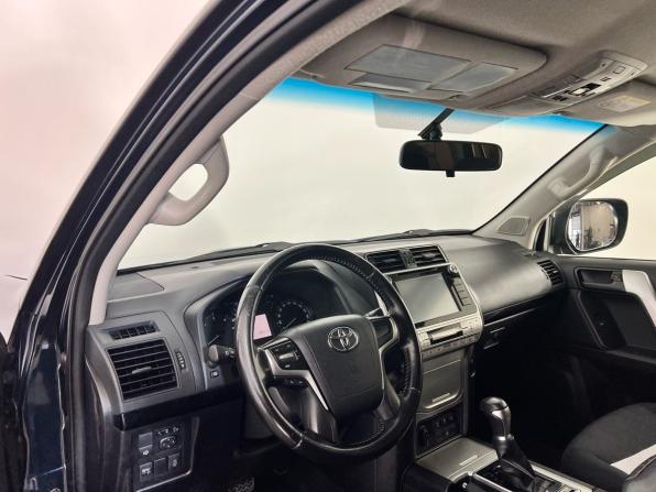 Toyota Land Cruiser Prado 150 Series Рестайлинг 2 с пробегом 2019 года, цена 4 949 000 рублей, 138300 км, внедорожник, Автокод Объявления