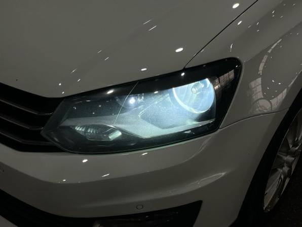 Volkswagen Polo V Рестайлинг с пробегом 2018 года, цена 1 170 000 рублей, 131092 км, седан, Автокод Объявления