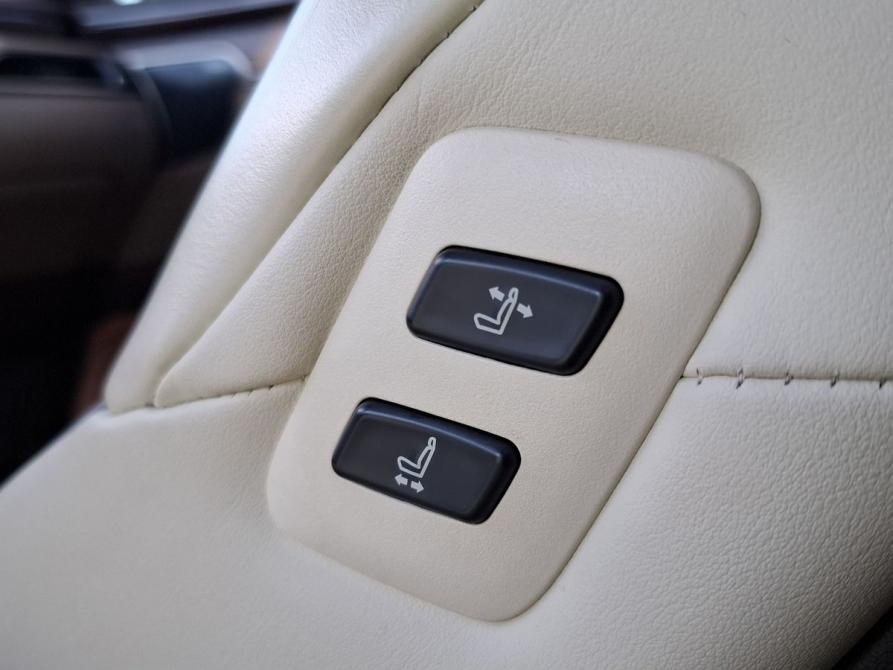 Lexus ES VII Санкт-Петербург  - изображение 32