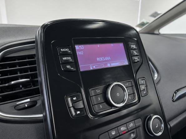 Renault Scenic IV с пробегом 2017 года, цена 1 499 000 рублей, 177000 км, компактвэн, Автокод Объявления