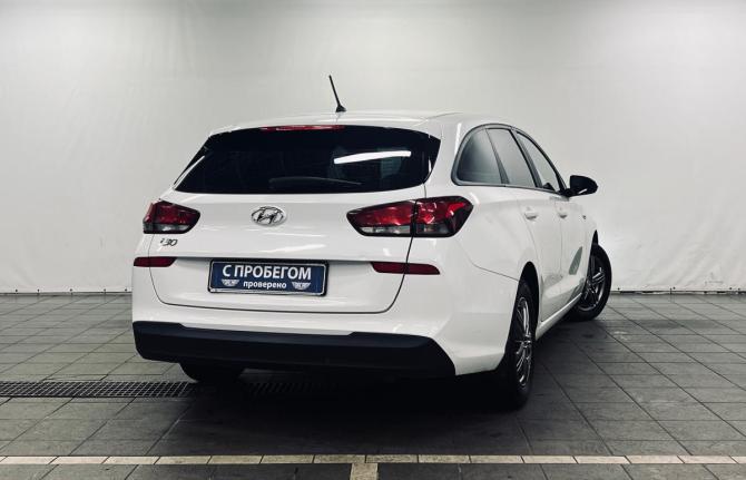 Hyundai i30 III Рестайлинг 2 с пробегом 2023 года, цена 1 690 000 рублей, 137500 км, универсал, Автокод Объявления