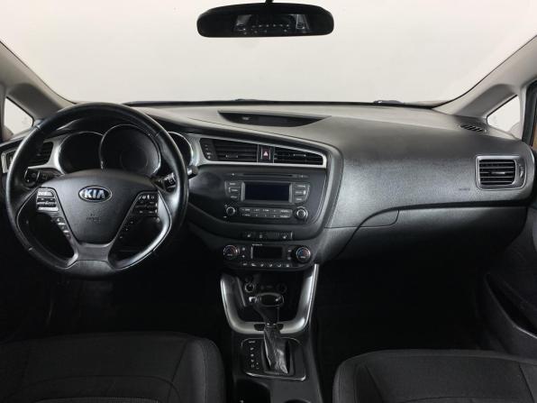 Kia Ceed II Рестайлинг с пробегом 2016 года, цена 1 070 000 рублей, 226364 км, хэтчбек, Автокод Объявления