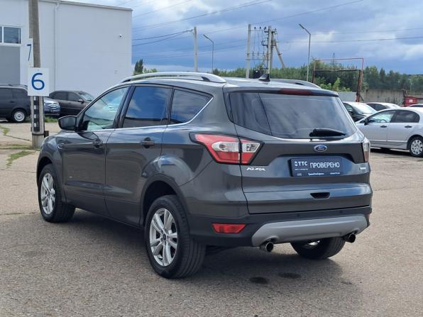 Ford Kuga II Рестайлинг с пробегом 2017 года, цена 1 260 000 рублей, 204670 км, внедорожник, Автокод Объявления