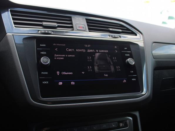 Volkswagen Tiguan II с пробегом 2019 года, цена 2 759 000 рублей, 66358 км, внедорожник, Автокод Объявления