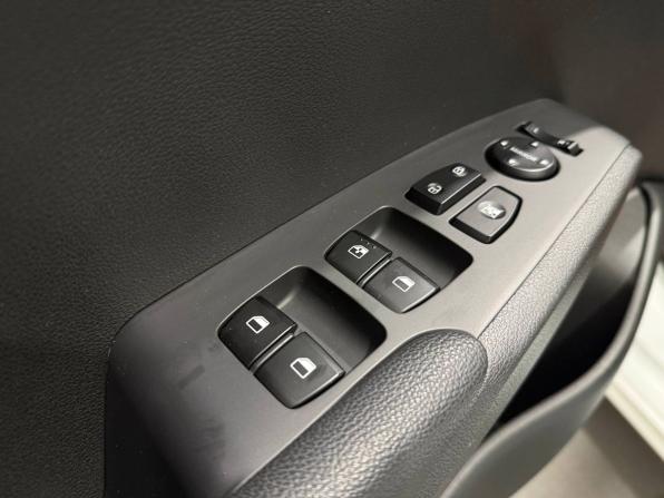 Hyundai Solaris II Рестайлинг с пробегом 2020 года, цена 1 615 000 рублей, 43775 км, седан, Автокод Объявления