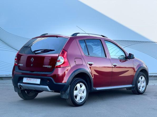 Renault Sandero I с пробегом 2011 года, цена 650 000 рублей, 160134 км, хэтчбек, Автокод Объявления
