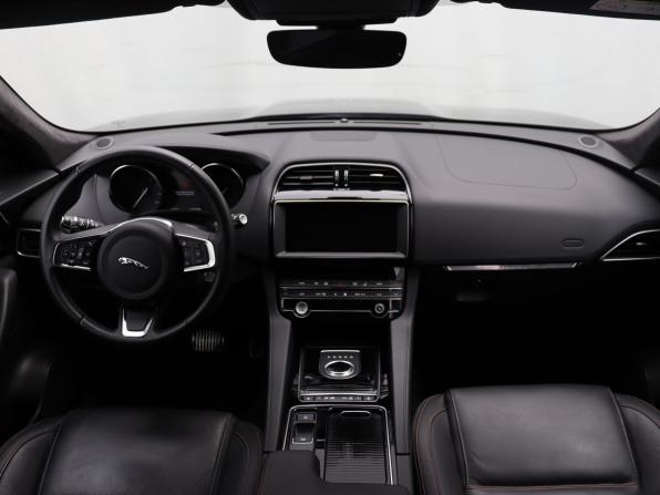 Jaguar F-Pace I с пробегом 2019 года, цена 3 500 000 рублей, 44852 км, внедорожник, Автокод Объявления