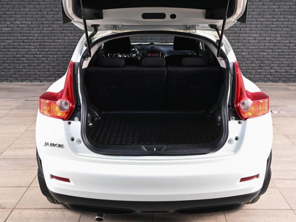 Nissan Juke I с пробегом 2013 года, цена 900 000 рублей, 249156 км, внедорожник, Автокод Объявления