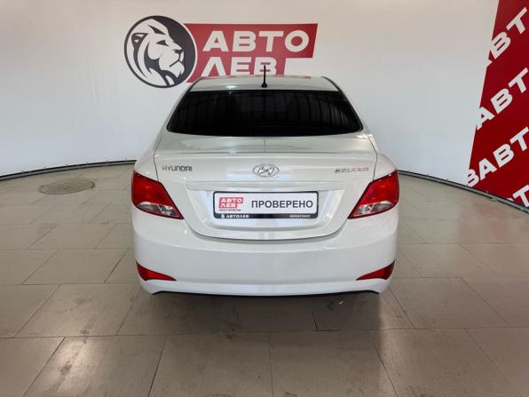 Hyundai Solaris I Рестайлинг с пробегом 2014 года, цена 1 030 000 рублей, 98717 км, седан, Автокод Объявления