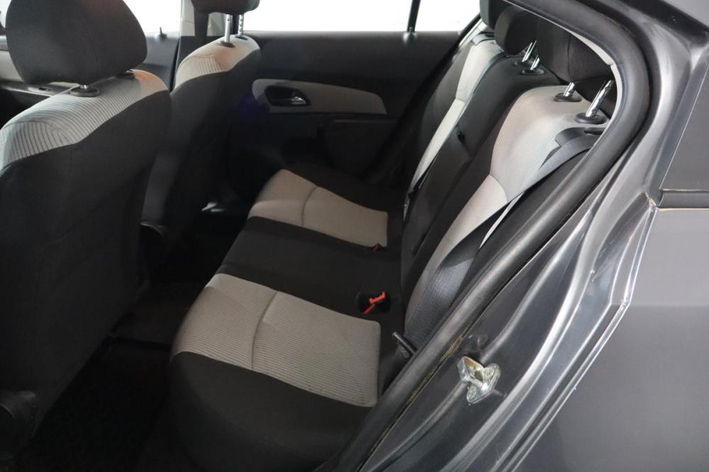 Chevrolet Cruze I Санкт-Петербург  - изображение 13