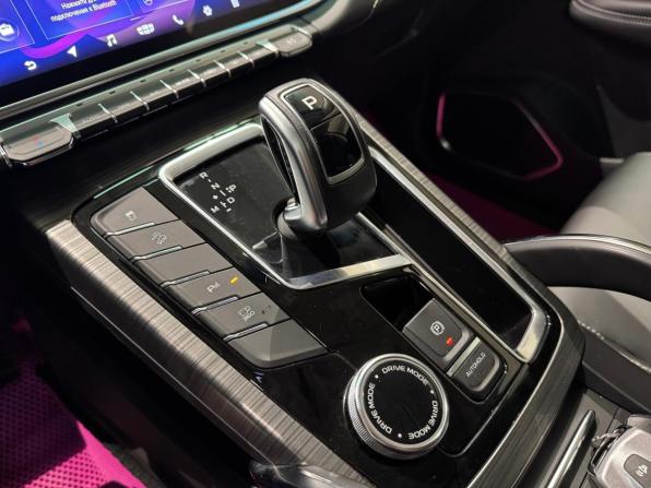Geely Atlas Pro с пробегом 2023 года, цена 2 145 000 рублей, 52002 км, внедорожник, Автокод Объявления