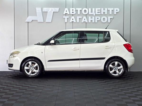 Skoda Fabia II с пробегом 2008 года, цена 649 000 рублей, 223000 км, хэтчбек, Автокод Объявления