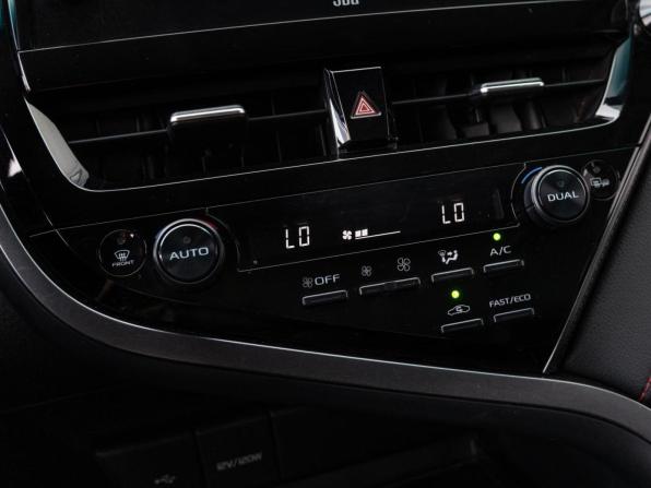 Toyota Camry VIII (XV70) Рестайлинг с пробегом 2021 года, цена 3 060 000 рублей, 86339 км, седан, Автокод Объявления