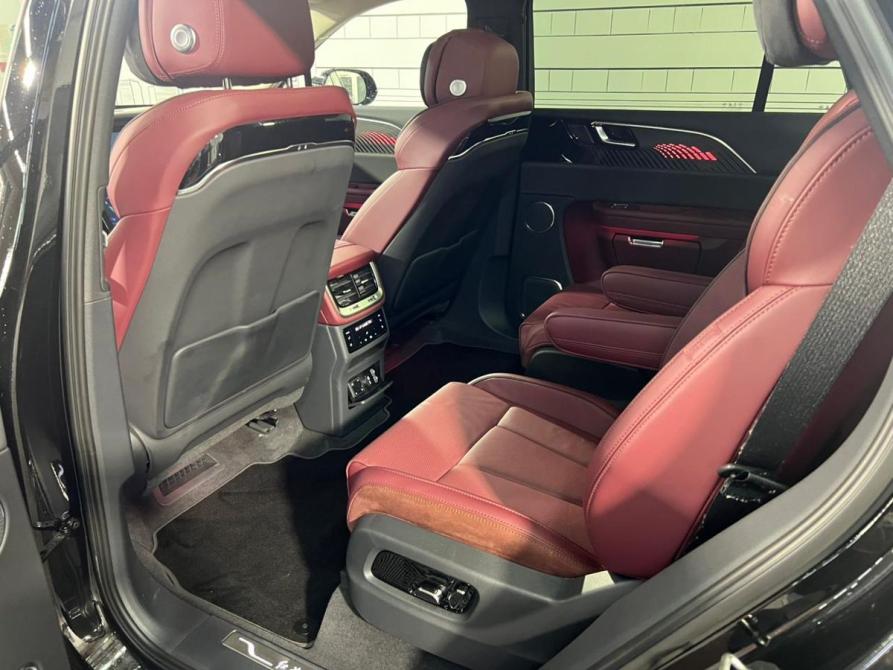 Hongqi E-HS9 Москва  - изображение 5