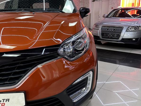 Renault Kaptur I с пробегом 2018 года, цена 1 665 000 рублей, 75379 км, внедорожник, Автокод Объявления