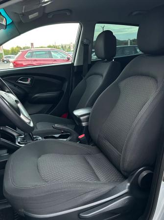 Hyundai ix35 I с пробегом 2011 года, цена 1 275 000 рублей, 85550 км, внедорожник, Автокод Объявления