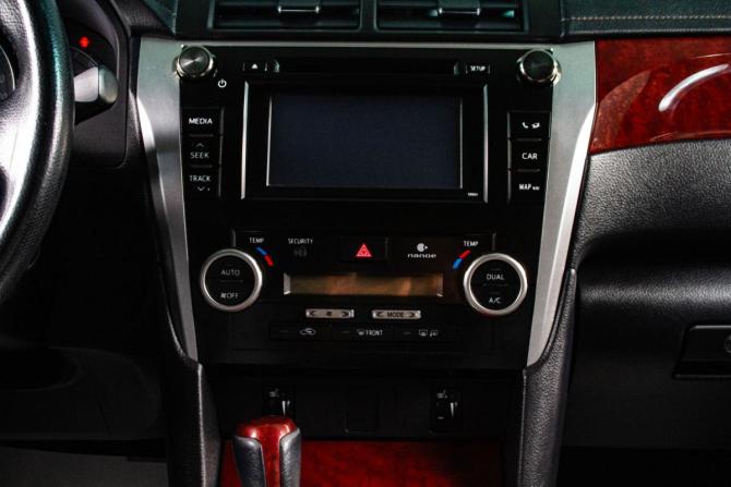 Toyota Camry VII (XV50) с пробегом 2012 года, цена 1 829 000 рублей, 121382 км, седан, Автокод Объявления