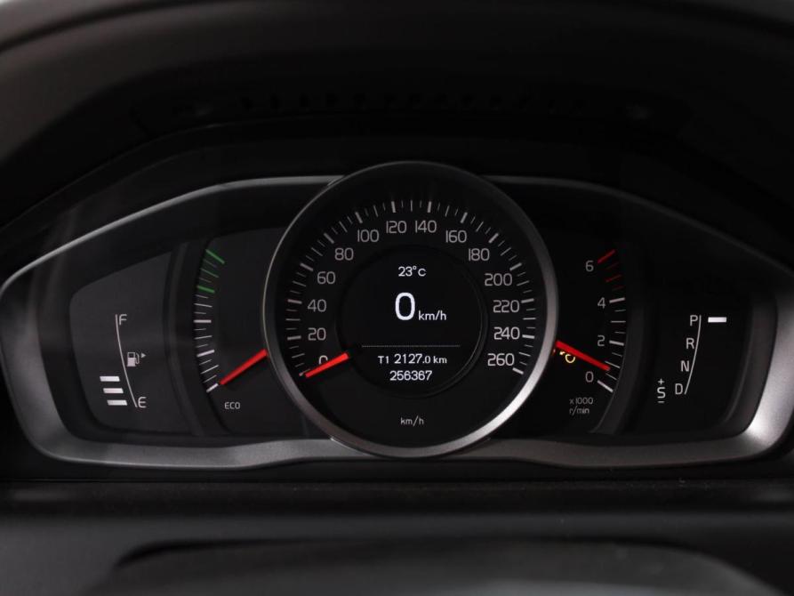 Volvo XC60 I Рестайлинг Ростов-на-Дону  - изображение 18
