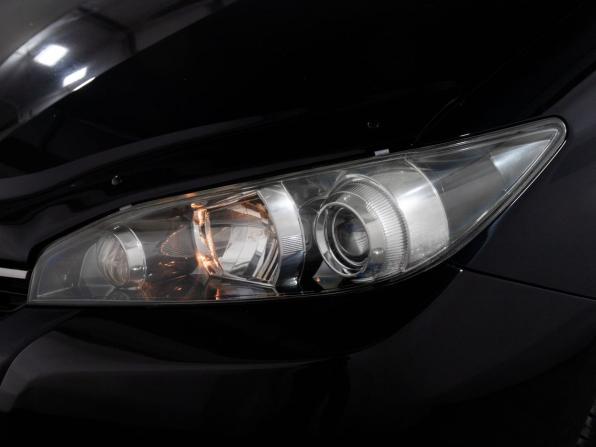 Toyota Wish II Рестайлинг с пробегом 2013 года, цена 1 550 000 рублей, 82774 км, минивэн, Автокод Объявления