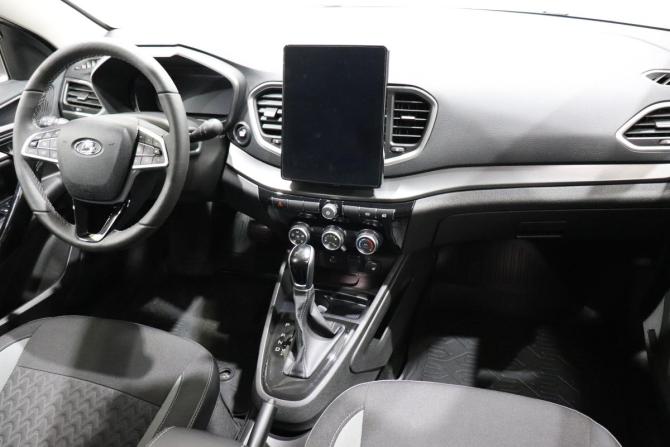 Lada (ВАЗ) Vesta I Рестайлинг (NG) с пробегом 2024 года, цена 1 590 000 рублей, 7140 км, универсал, Автокод Объявления