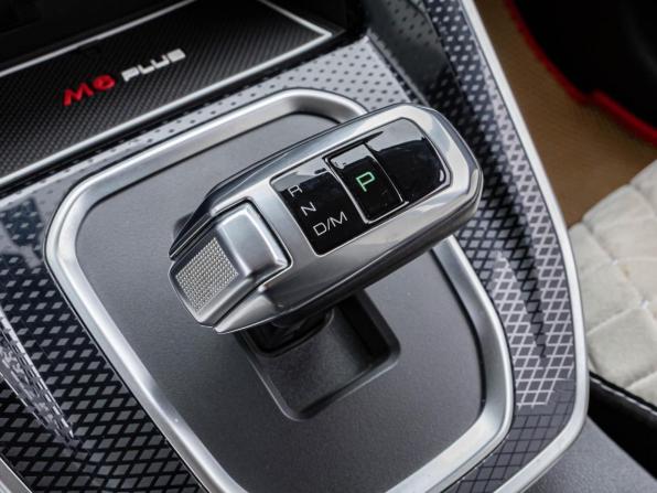 Haval M6 II с пробегом 2023 года, цена 1 840 000 рублей, 49236 км, внедорожник, Автокод Объявления