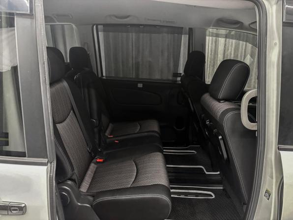 Nissan Serena IV (C26) с пробегом 2015 года, цена 1 320 000 рублей, 144000 км, минивэн, Автокод Объявления