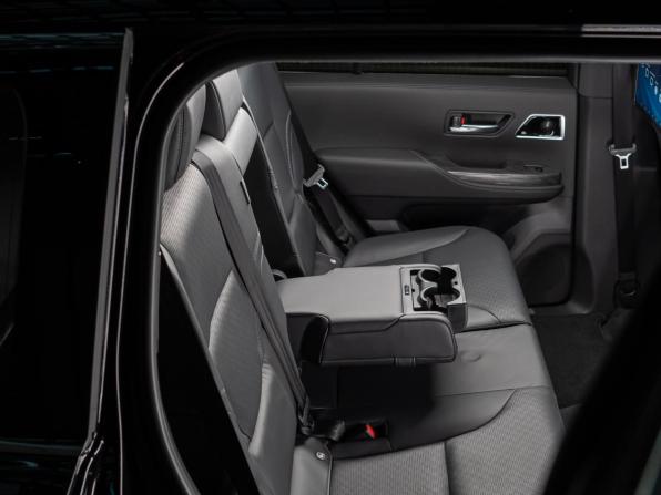Новый Toyota Land Cruiser 300 Series 2026 года, цена 15 800 000 рублей, внедорожник, Автокод Объявления