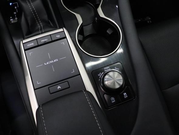 Lexus RX IV Рестайлинг с пробегом 2020 года, цена 4 090 000 рублей, 152709 км, внедорожник, Автокод Объявления