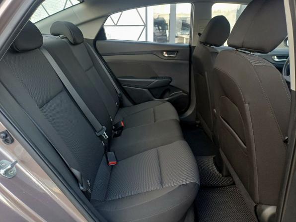 Hyundai Solaris II с пробегом 2018 года, цена 1 199 000 рублей, 155034 км, седан, Автокод Объявления