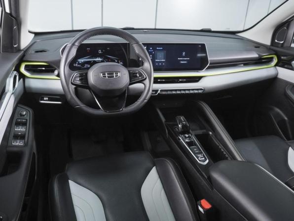 Geely Coolray I Рестайлинг с пробегом 2023 года, цена 2 080 000 рублей, 45714 км, внедорожник, Автокод Объявления