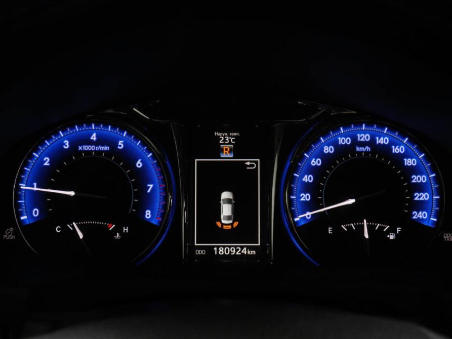 Toyota Camry VII (XV50) Рестайлинг Химки  - изображение 11