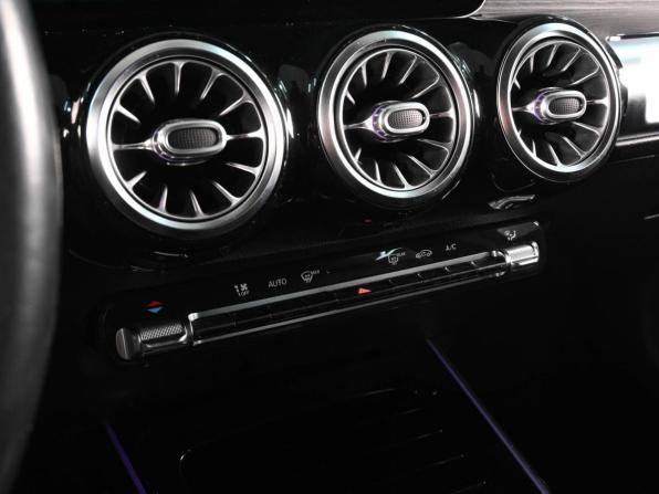 Mercedes-Benz GLB I (X247) с пробегом 2020 года, цена 3 039 000 рублей, 192958 км, внедорожник, Автокод Объявления