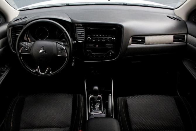 Mitsubishi Outlander III Рестайлинг 2 с пробегом 2018 года, цена 1 940 000 рублей, 154372 км, внедорожник, Автокод Объявления