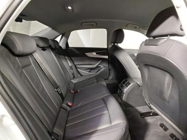 Audi A4 V (B9) Рестайлинг с пробегом 2021 года, цена 3 150 000 рублей, 61267 км, седан, Автокод Объявления