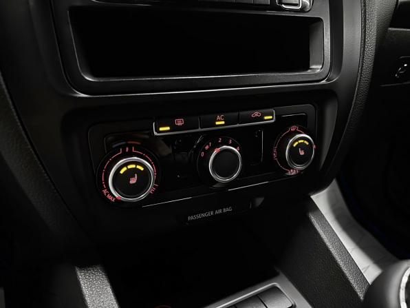 Volkswagen Jetta VI с пробегом 2011 года, цена 845 000 рублей, 218074 км, седан, Автокод Объявления