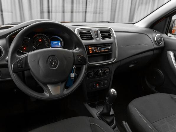 Renault Sandero II с пробегом 2014 года, цена 770 000 рублей, 126277 км, хэтчбек, Автокод Объявления