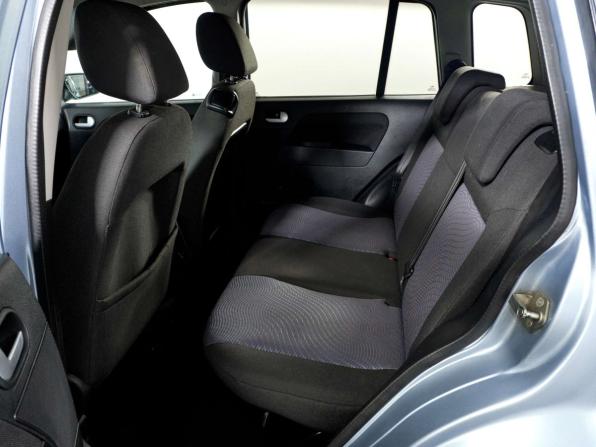 Ford Fusion I Рестайлинг с пробегом 2006 года, цена 255 000 рублей, 317103 км, хэтчбек, Автокод Объявления