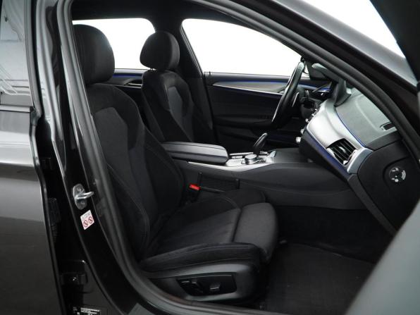 BMW 5 серии VII (G30/G31/G38) с пробегом 2019 года, цена 2 994 444 рубля, 245621 км, универсал, Автокод Объявления