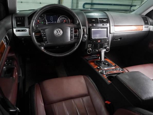 Volkswagen Touareg I Рестайлинг с пробегом 2007 года, цена 1 325 000 рублей, 188302 км, внедорожник, Автокод Объявления