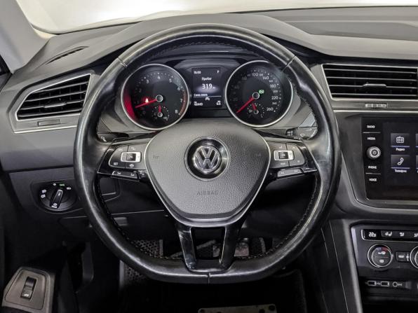 Volkswagen Tiguan II с пробегом 2020 года, цена 2 690 000 рублей, 68449 км, внедорожник, Автокод Объявления